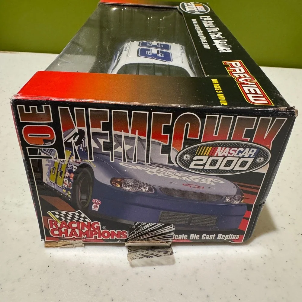 Racing Champions NASCAR 2000 Joe Nemechek‎ #33 1:24 Scale Die Cast Car 99150 Vtg